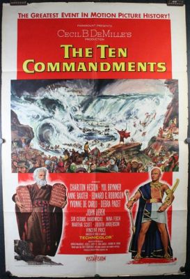 The Ten Commandments! Ein episches Bibeldrama mit Charlton Heston und einer Armee von Extras!